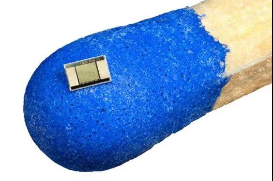 解密世界上最小的溫度傳感器芯片